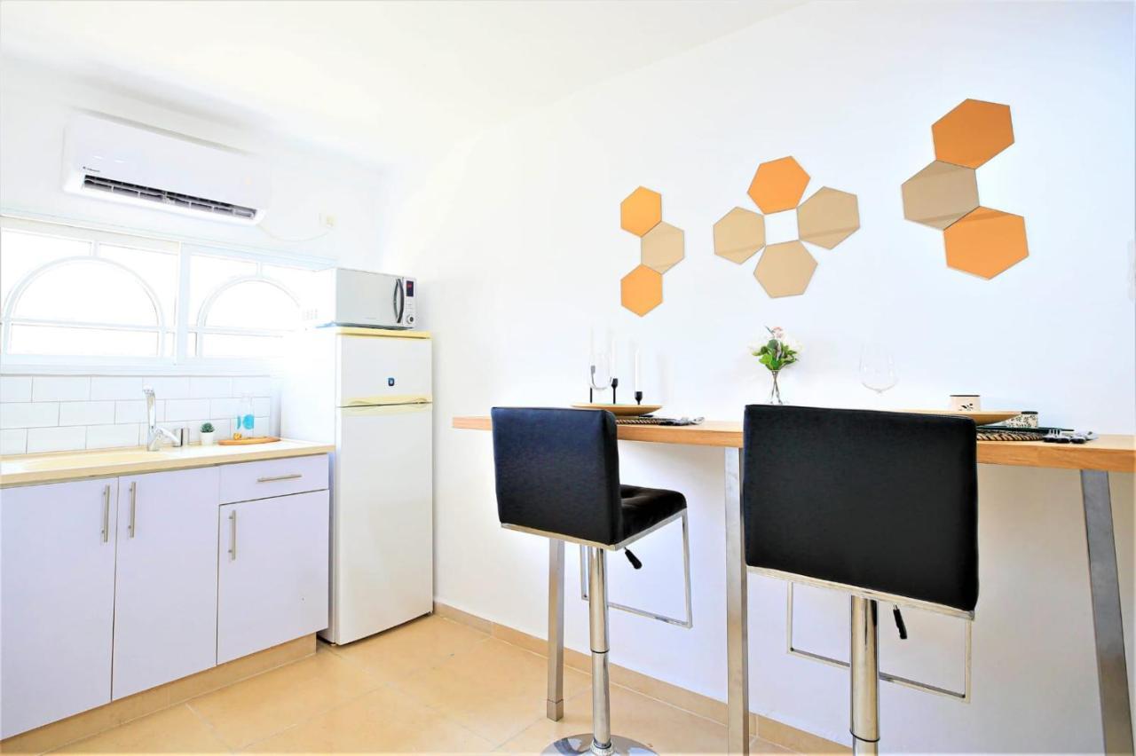 דירה על הפארק Appartement Beersheba Buitenkant foto