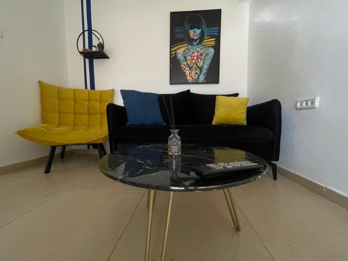 דירה על הפארק Appartement Beersheba Buitenkant foto